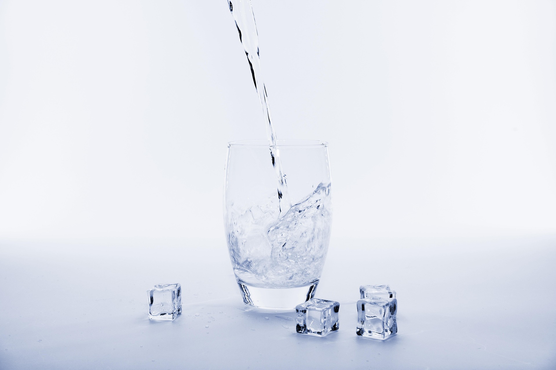 Hielo de agua purificada